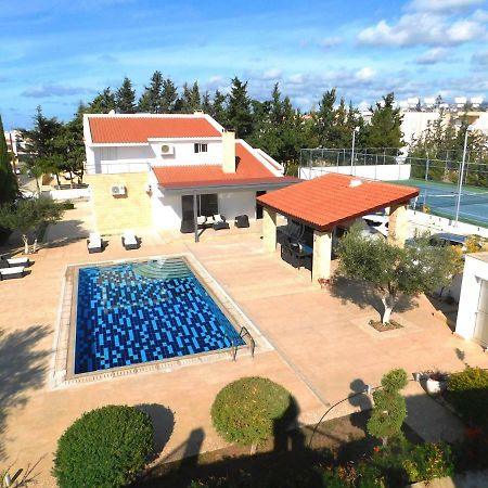6 Bdr Villa With Tennis Court 파포스 외부 사진