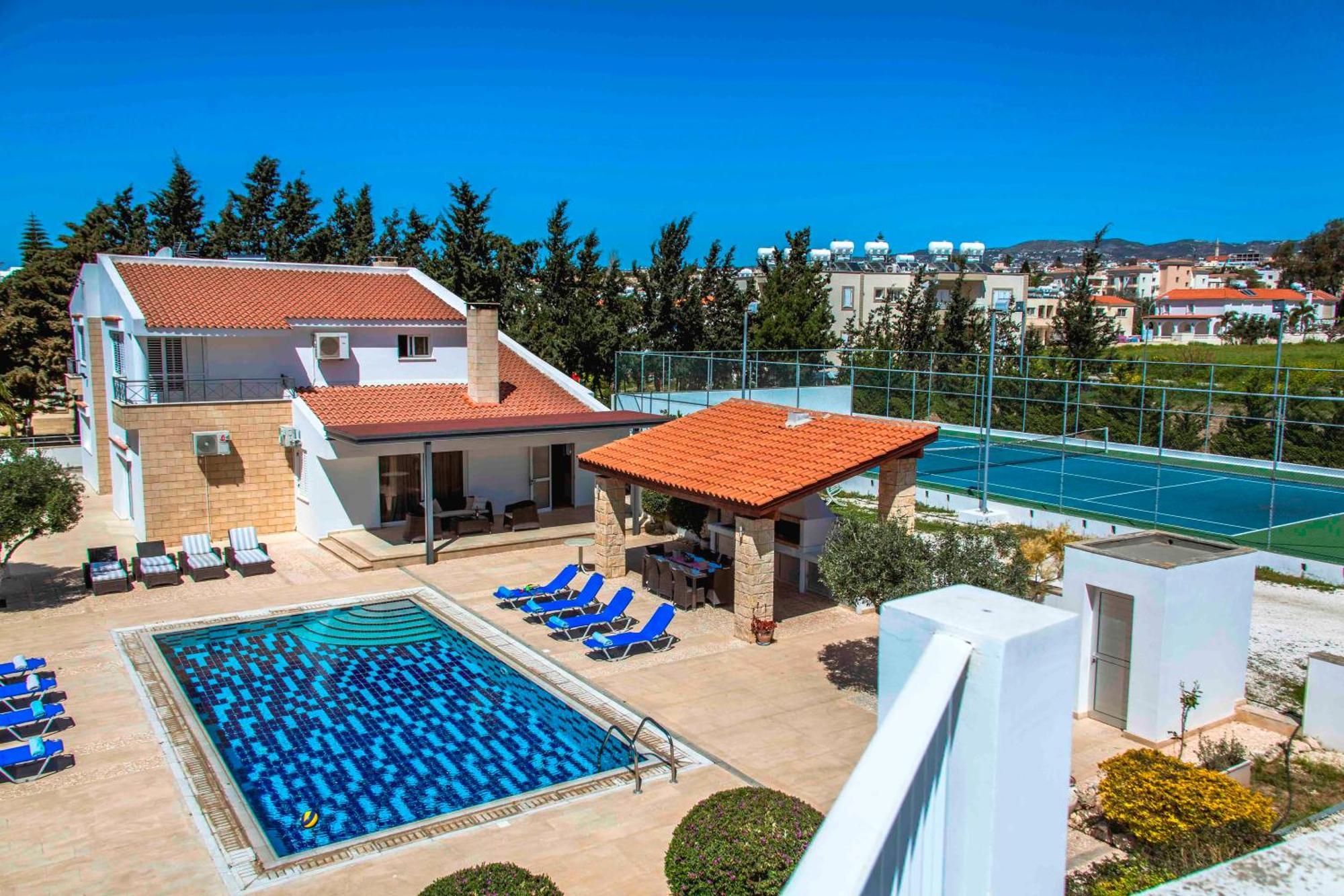 6 Bdr Villa With Tennis Court 파포스 외부 사진