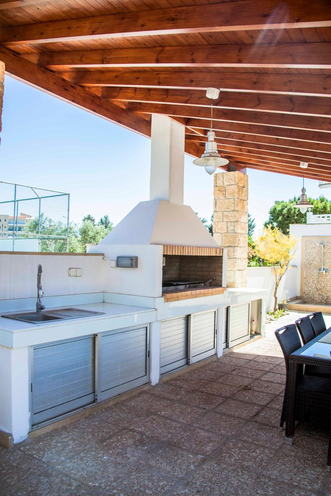 6 Bdr Villa With Tennis Court 파포스 외부 사진